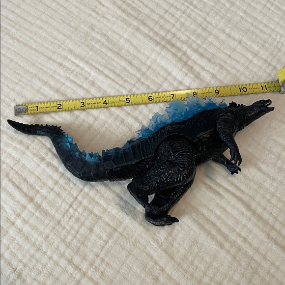 Godzilla Action Figure - Picture 5 of 5